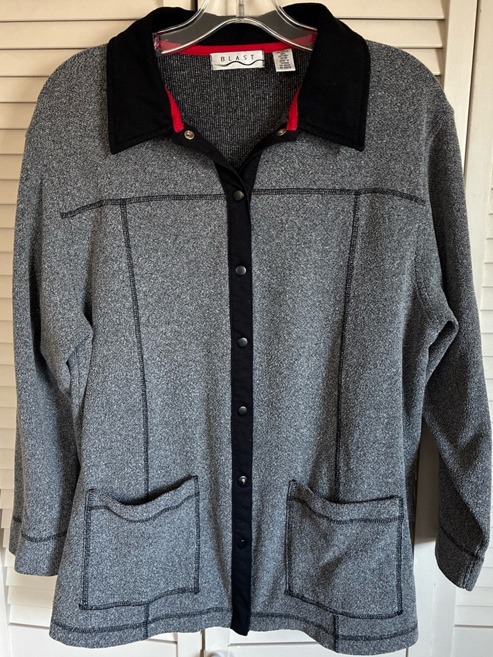 Blast- Woman’s Vtg 80s Button-Up Gray Black Knit Textured Light Sweater Sz M